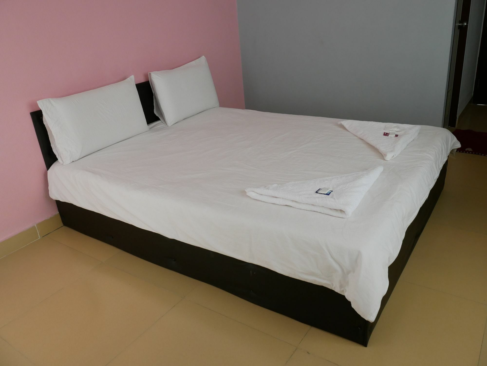 Siriwan Grand Garden Apartment Кхонкен Екстер'єр фото